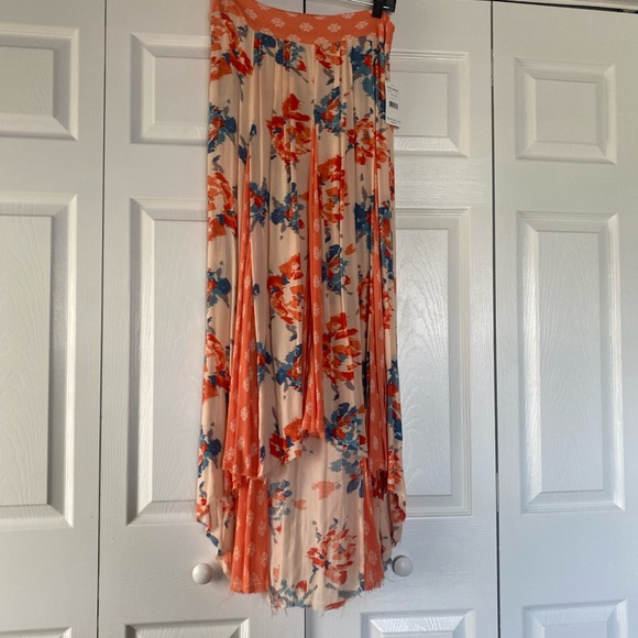 Free People | Maxi Flowy Skirt | NWT - Picture 7 of 7
